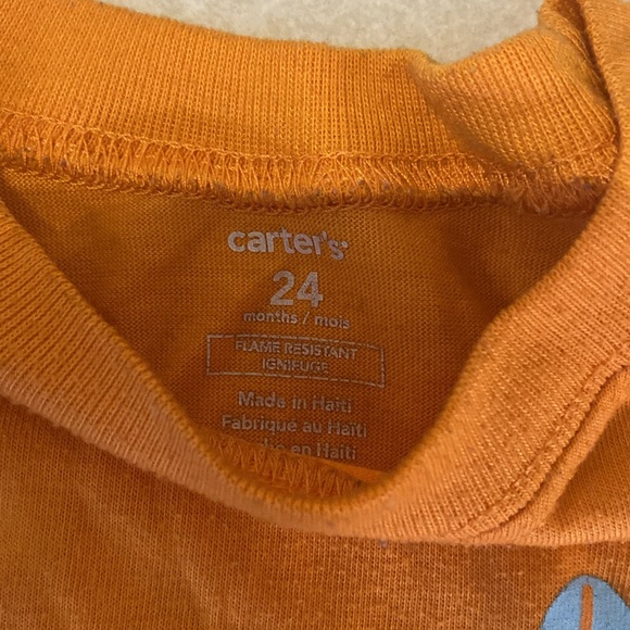 ♥️ CARTERS 24m boys shirt - Picture 2 of 2